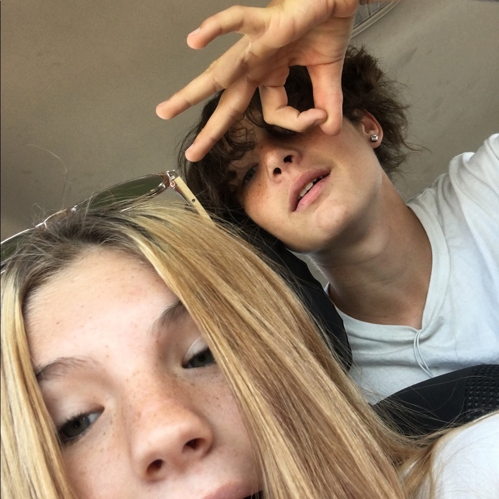 Meet your Posher, Harley